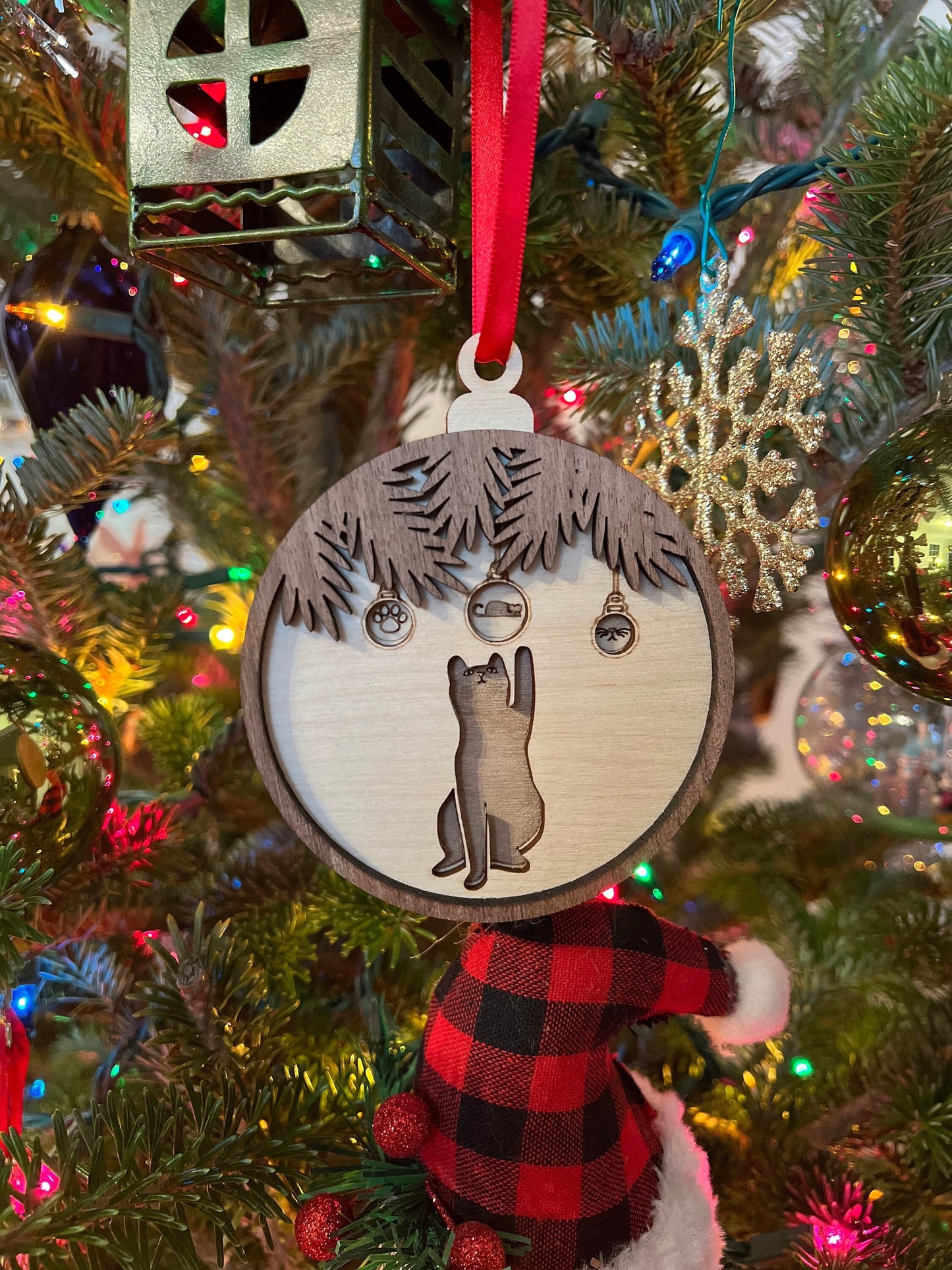 Binxy Cat Wooden 3D Ornament | Walnut and Maple | Laser Cut and Engraved